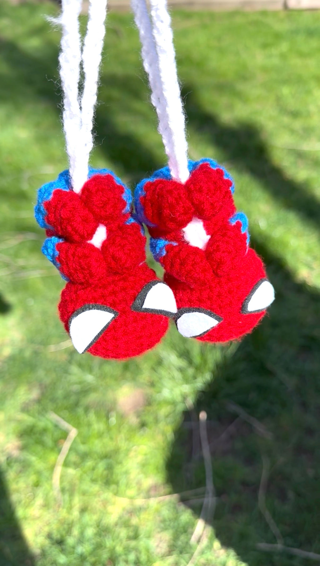 Crochet Red & Blue Hero Keychain Car Charm | Spider-Inspired Mini Accessory